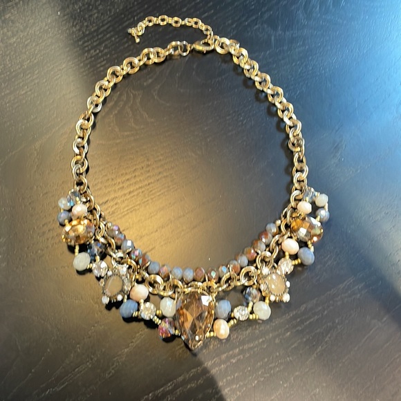 Crystal look statement necklace - Picture 2 of 6
